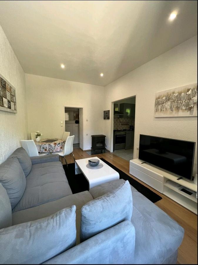Apartment Eva Pula Exterior foto